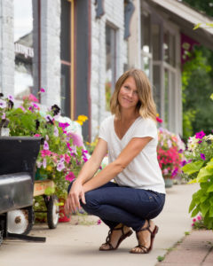 Denver newborn photographer, Jenni Maroney, owner of Jenni Maroney Portrait Boutique